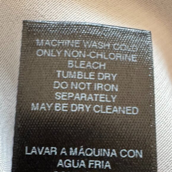 Chico’s Travelers Collection Navy Pleated Sheer Overlay Blouse – Size 3 (XL/16-1 - Picture 8 of 8